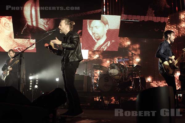 RADIOHEAD - 2012-10-11 - PARIS - Bercy - Colin Greenwood - Thomas Edward Yorke - Edward John O'Brien